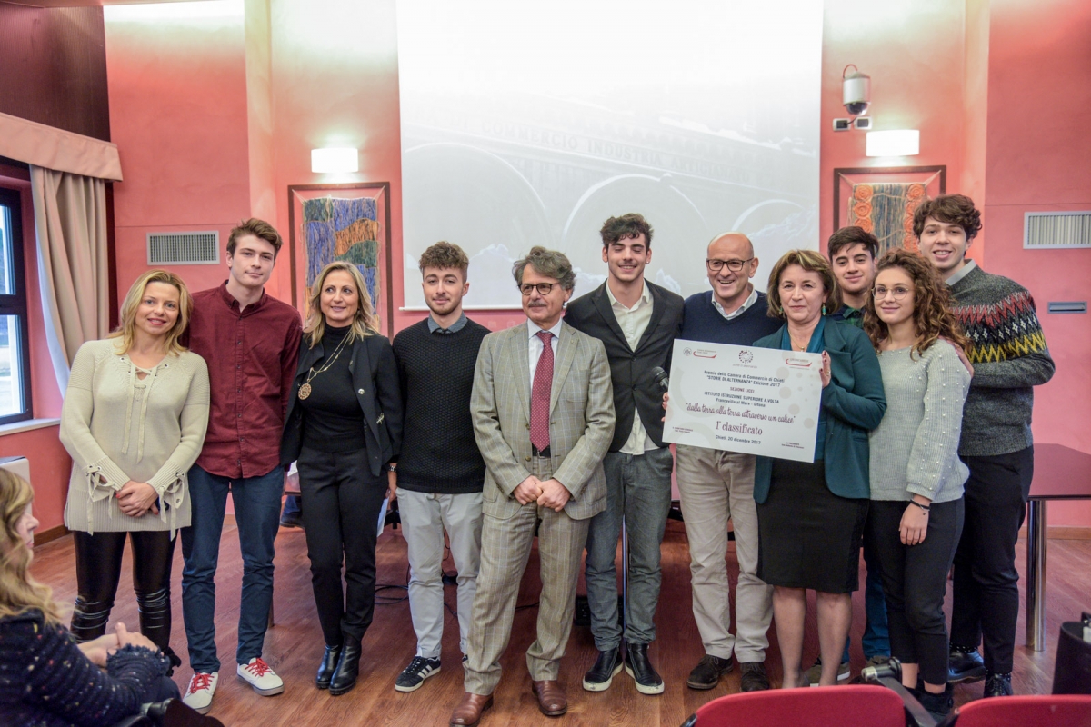 Storie Di Alternanza Scuola Lavoro Il Liceo Volta Di Francavilla Al